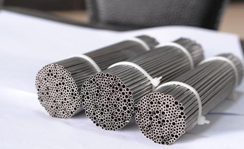 304毛细管在空气中或化学腐蚀介质中能够抵抗腐蚀的一种高合金钢